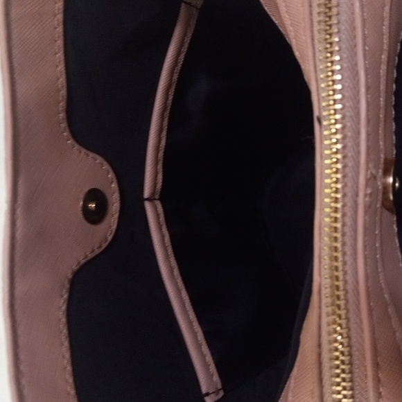 Lulu Dharma Verity Blush Pink Vegan Leather Crossbody Bag - Picture 8 of 16